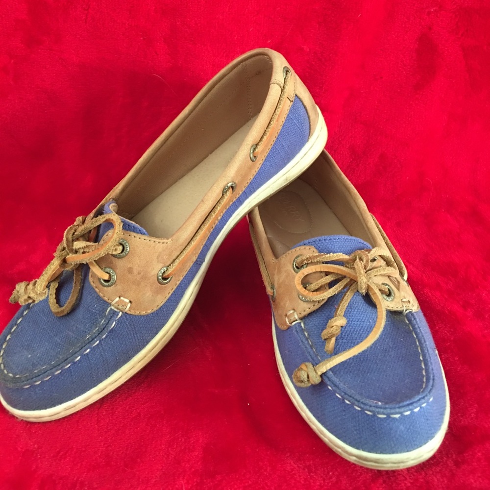 Women’s shoes